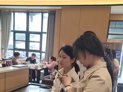 -梅利汴京烤鸭•开封豫菜地标店(东大街店)