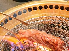 -铭牛烧肉·和牛海鲜自助(高新月牙湖店)