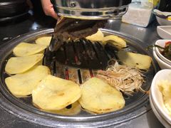 -韩聚屋韩国烤肉餐厅(新北万达店)