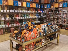 零售区-VENCHI 闻绮(北京国贸商城店)