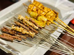 -三个大叔烤羊肉串·炭炉砂锅菜(西三旗店)