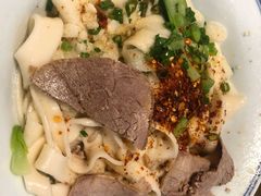 牛肉油泼面-中原一大碗(湖滨店)