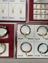 -周大福CHOW TAI FOOK(浦东八佰伴店)