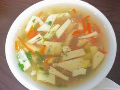 鱼丸豆腐汤-潭式煎包(西航路店)