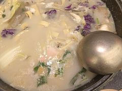 -饭怕鱼·黄焖鲟龙鱼(湖大店)