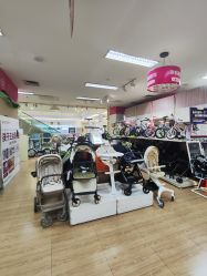 -孩子王(奥克斯广场店)