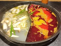 -重庆故事姊妹老火锅(财经学院店)