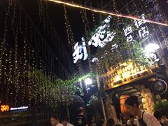 -刘姐啤酒鱼民族演艺餐厅(西街总店)