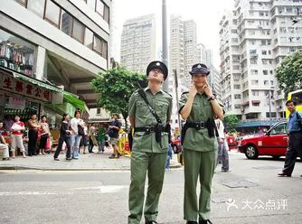 无无聊聊又看老电影 今天推荐港片 神经侠侣~️️