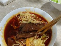 -易毛特色牛肉面(解放碑步行街店)