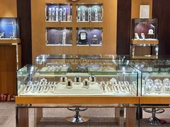 -109度二手奢侈品手表包包珠宝回收(新天地店)