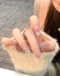 -悦指间美甲美睫