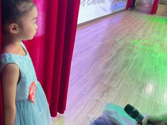 -飞童凡响艺术学校(松江区九里亭校区)