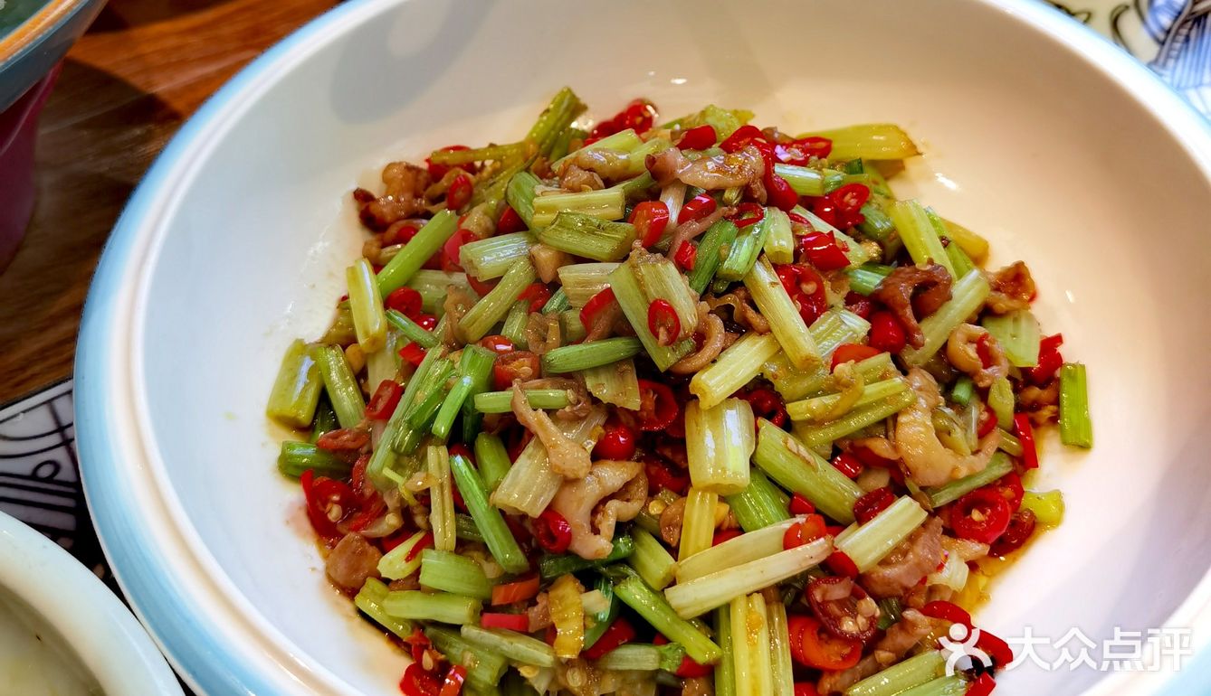 天天吃湘菜,谁扛得住啊!