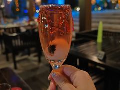 -三亚湾海居铂尔曼度假酒店