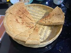 青稞饼-藏味八珍特色火锅