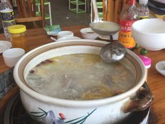 -15年老字号鑫鑫猪肚鸡·椰子鸡海南火锅(兴隆华侨农场店)