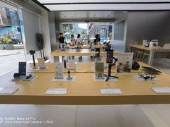 -DJI大疆(深圳华强北曼哈授权体验店)