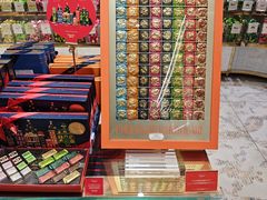 -VENCHI 闻绮(北京国贸商城店)