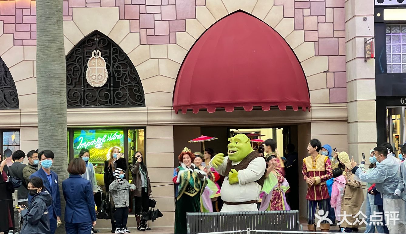 关于环球攻略的雨夜解读