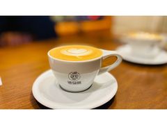 -ZING COFFEE 镜咖啡