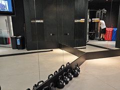 -超级猩猩健身·私教(上海体育场店)