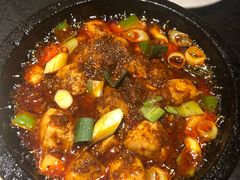 -万重锦·人文川菜馆(骡马市店)