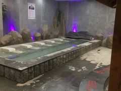 -水中央富硒温泉