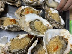 -蚝哥花姐湛江烤生蚝(美丽湾市场店)