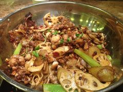 干锅牛蛙-蛙蛙叫干锅年代(簋街总店)