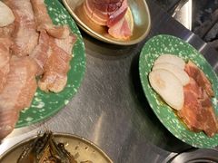 -欧巴炭烤肉오빠숯불구이(南京东路店)
