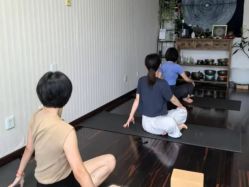 -梦白空间瑜伽馆