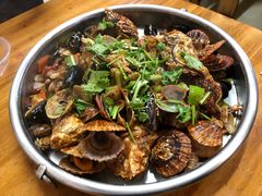 -桔子海鲜烧烤大排档(台东店)