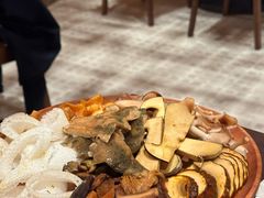 -芸鲜季·云南野生菌餐厅· 云南风物味研社(闵行店)