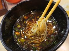 麻辣哨子面-乡党臊子面(丰庆公园店)