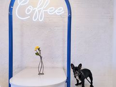 -Blue Concept Cafe&Farm·關於藍