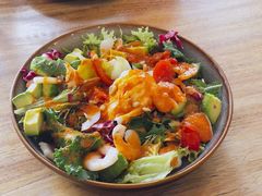 虾仁牛油果沙拉-RAC BAR(安福路店)