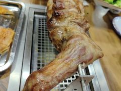 -清真·东拉黑炭火烤羊腿(世通·国际店)