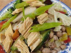 -清真老铁家灌汤包