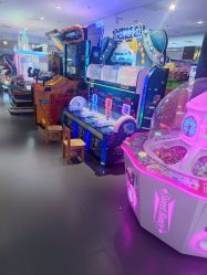 -Land Mark蓝马乐园(华联武夷购物中心店)