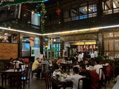 大堂-蔼若春.传承三十年云南菜(金碧公园店)