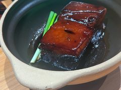 灵隐一盏东坡肉-素描餐厅