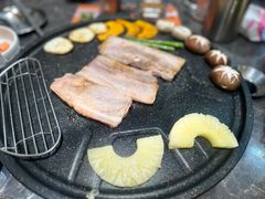 -彭妈家•韩国烤肉料理(张杨路店)