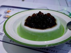 斑斓撞奶布丁-糖潮糖水铺(省府店)