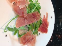 -淡尾·海鲜自助概念餐厅(虹桥南丰城店)