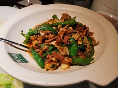 -费大厨辣椒炒肉(黄兴中心广场店)