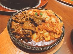 -百年石锅饭(阿里郎美食街店)