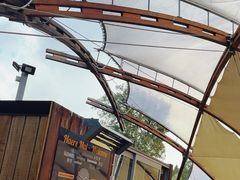 -怀托摩萤火虫洞