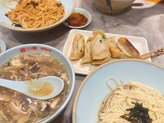-小姜锅贴(凤凰街店)