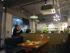 大堂-火胖子肥肠煲·始于1998(南山村店)